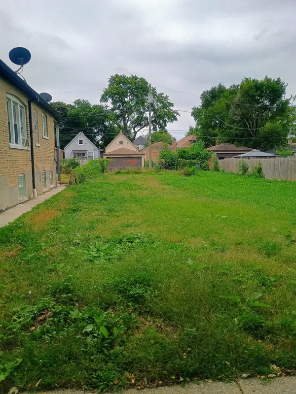 2109 W 68th Place, Chicago, IL 60636