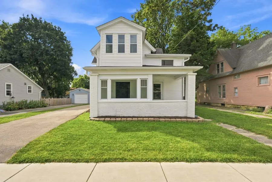 428 E Wilson Street, Batavia, IL 60510 - #2
