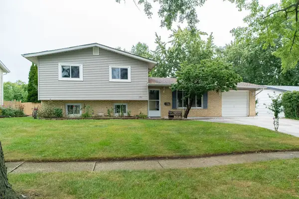 1551 Birch Avenue, Hanover Park, IL 60133