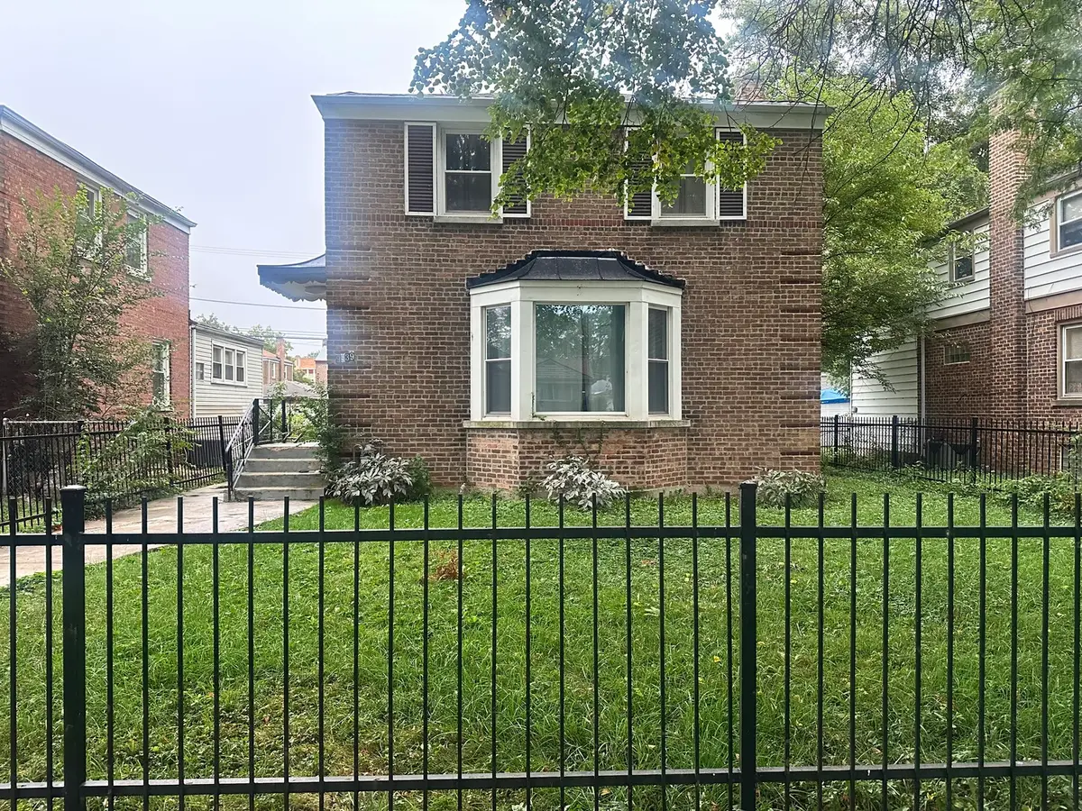 9939 S Paxton Avenue, Chicago, IL 60617 - #1