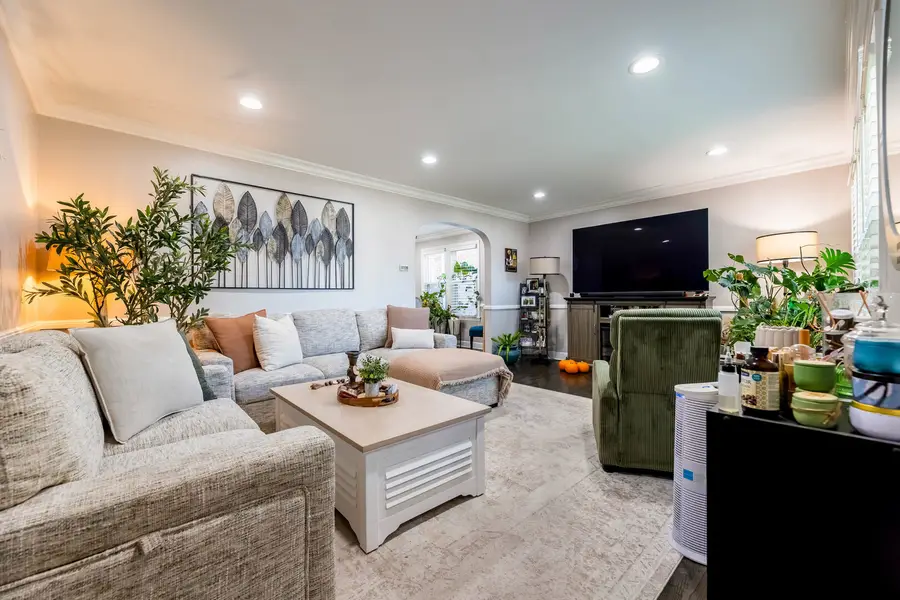 6510 S Kedvale Avenue, Chicago, IL 60629 - #2