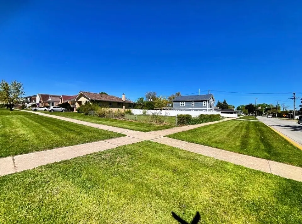 6910 43rd Street, Berwyn, IL 60402 - #1