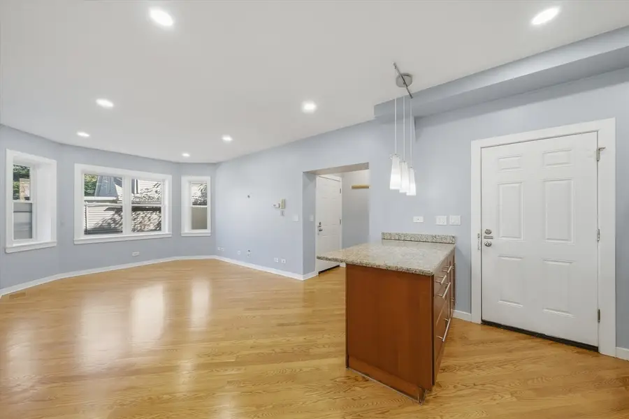 4304 N Saint Louis Avenue #1B, Chicago, IL 60618 - #2