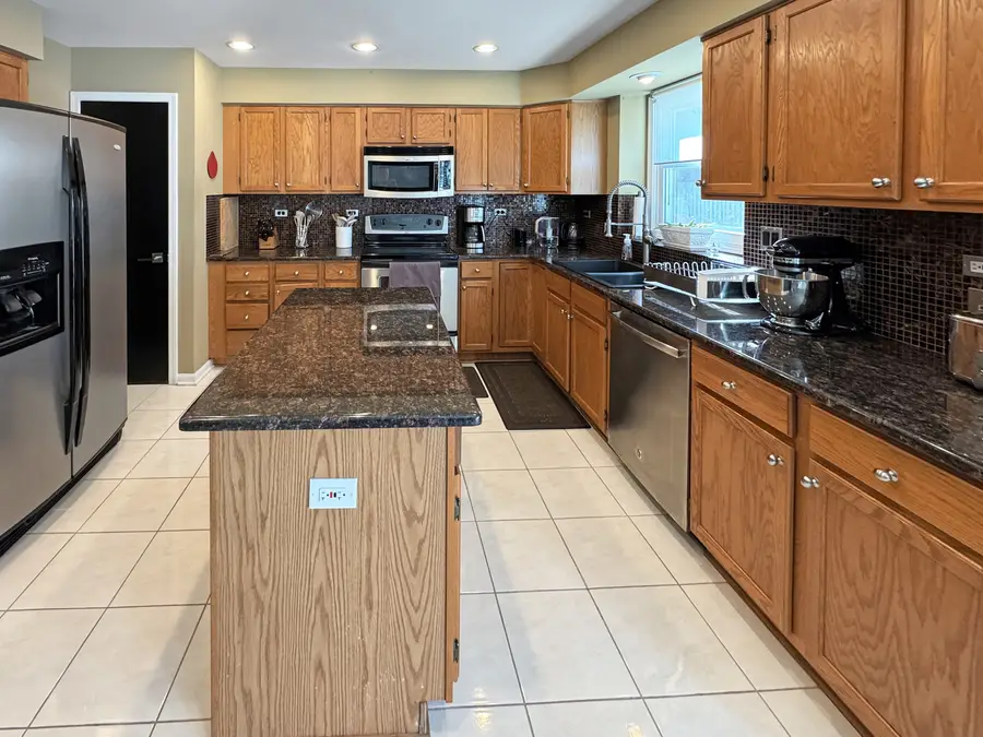324 Chesapeake Lane, Bloomingdale, IL 60108 - #3