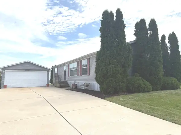 23001 S Cog Hill Lane, Frankfort, IL 60423