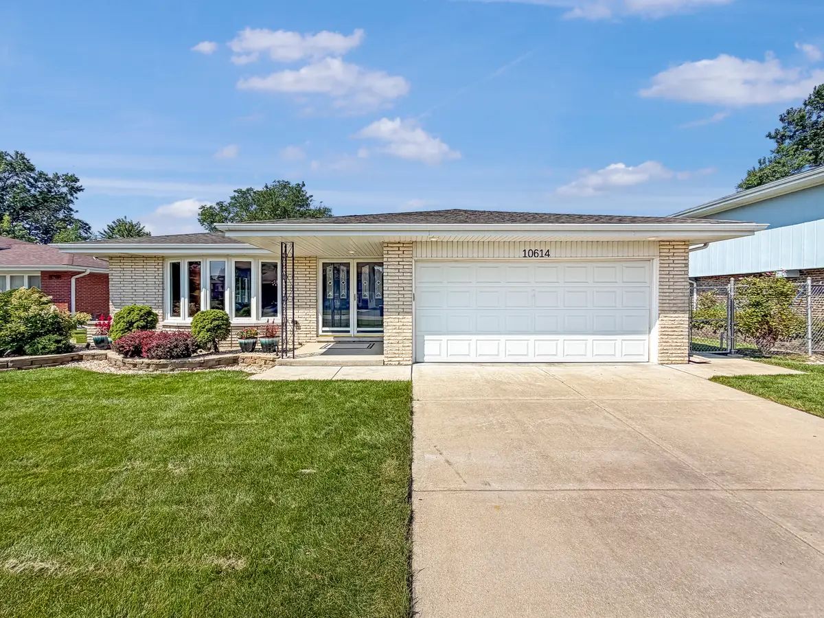 10614 S 84th Avenue, Palos Hills, IL 60465 - #1
