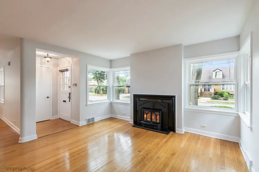 1501 N Jackson Avenue, River Forest, IL 60305 - #2