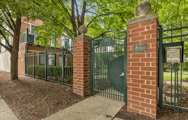 1812 S Clark Street #13, Chicago, IL 60616