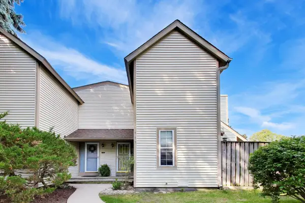 913 Campbell Drive, Gurnee, IL 60031
