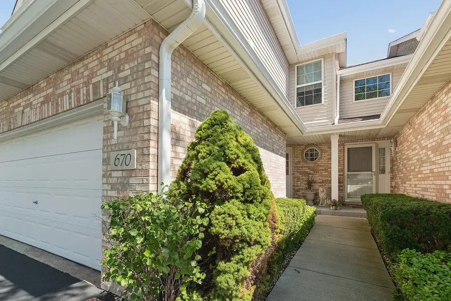 670 Schooner Drive, New Lenox, IL 60451 - #2