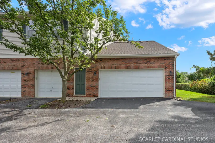 641 W Moreland Avenue, Addison, IL 60101 - #3