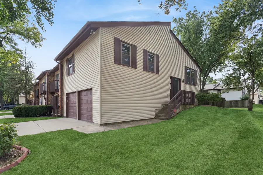 285 Navajo Drive, Bolingbrook, IL 60440 - #2
