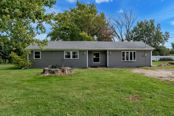 11211 Ridgewood Road, Milan, IL 61264
