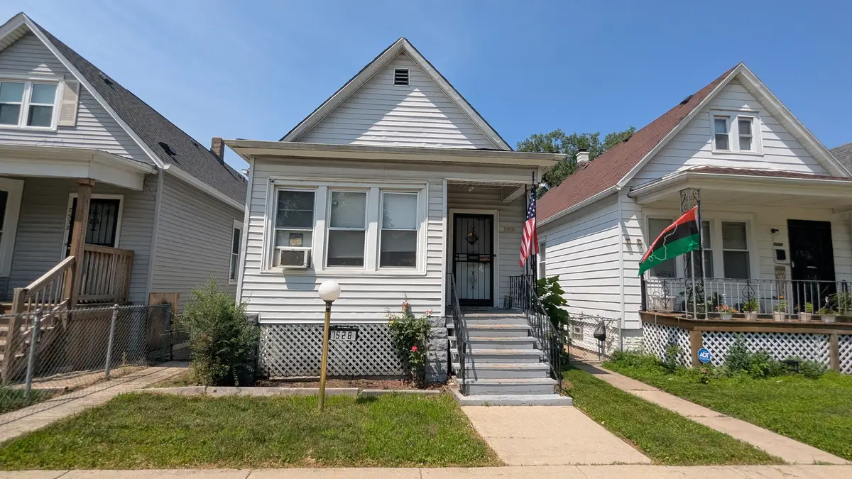7528 S Dorchester Avenue, Chicago, IL 60619 - #1