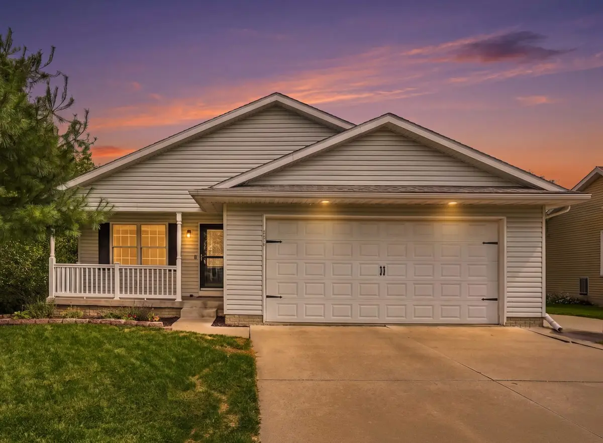 618 Mineral Creek Drive, Colona, IL 61241 - #1