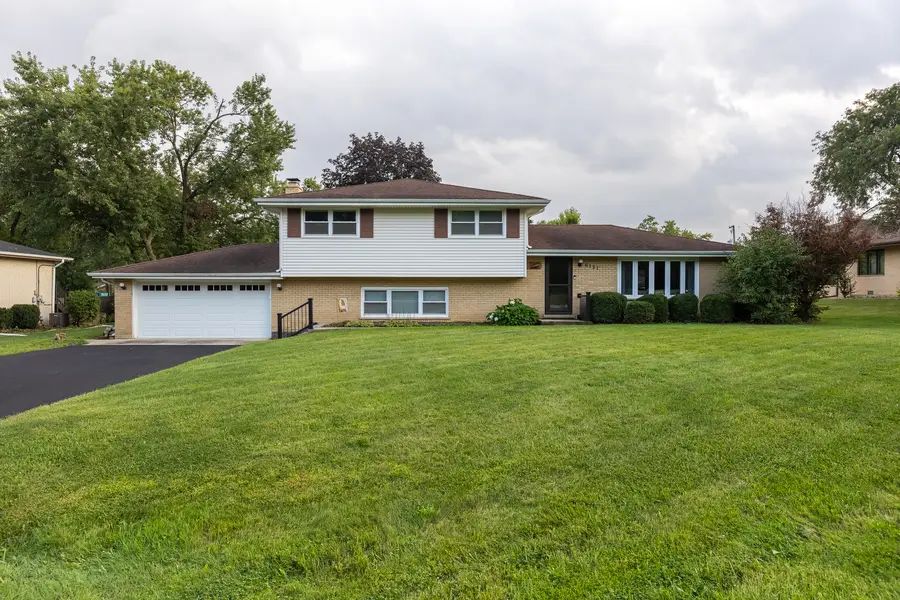 6121 James Street, Tinley Park, IL 60477 - #2