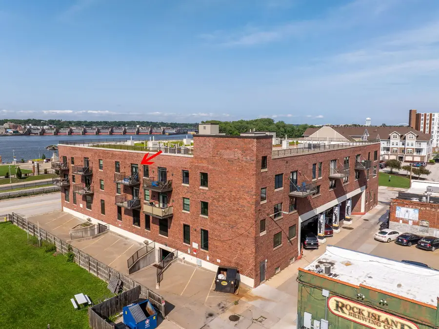 110 19th Street #302, Rock Island, IL 61201 - #2