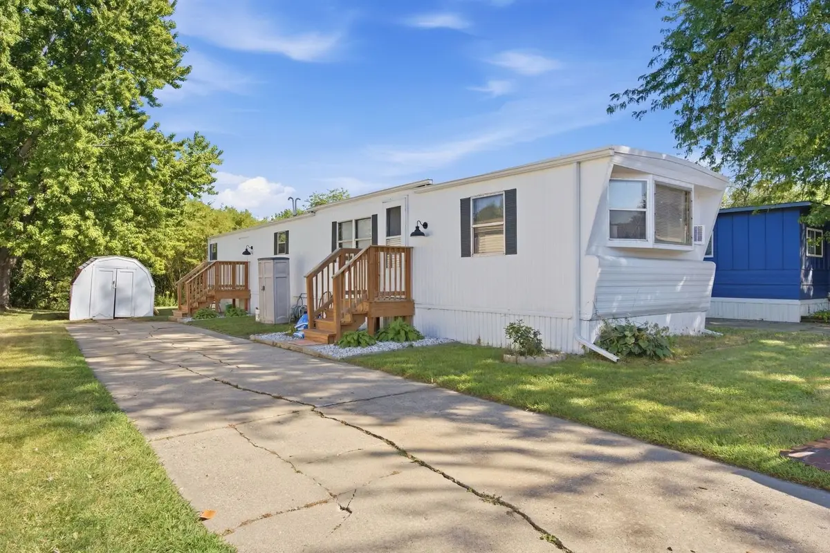 1824 Huckleberry Lane, Sycamore, IL 60178 - #1