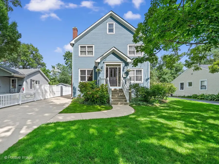 217 S Summit Street, Wheaton, IL 60187 - #2