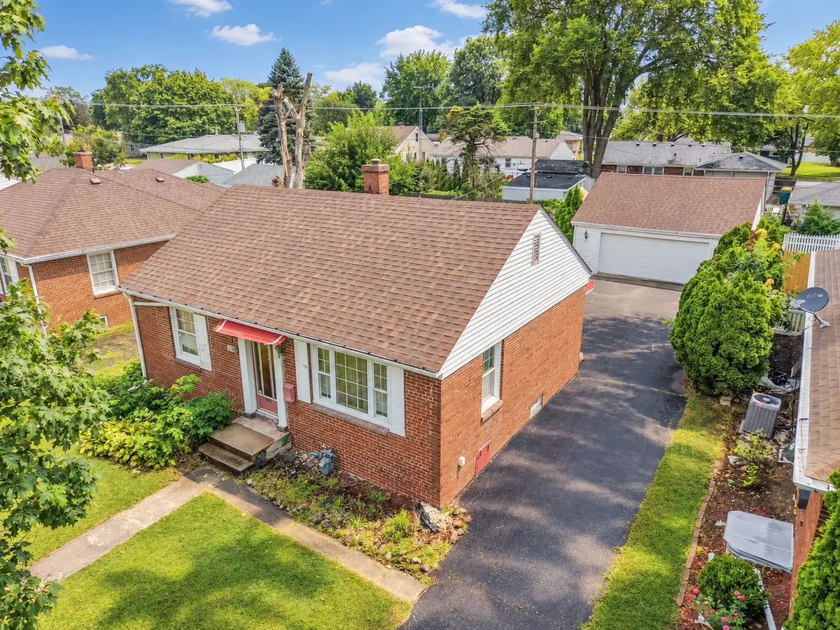 1613 Glenwood Avenue, Joliet, IL 60435 - #1