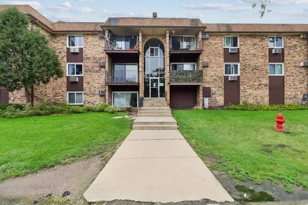 735 Hill Drive #112, Hoffman Estates, IL 60169