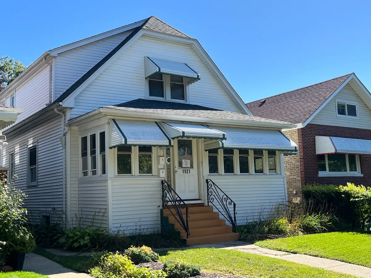 1921 Brown Avenue, Evanston, IL 60201 - #1
