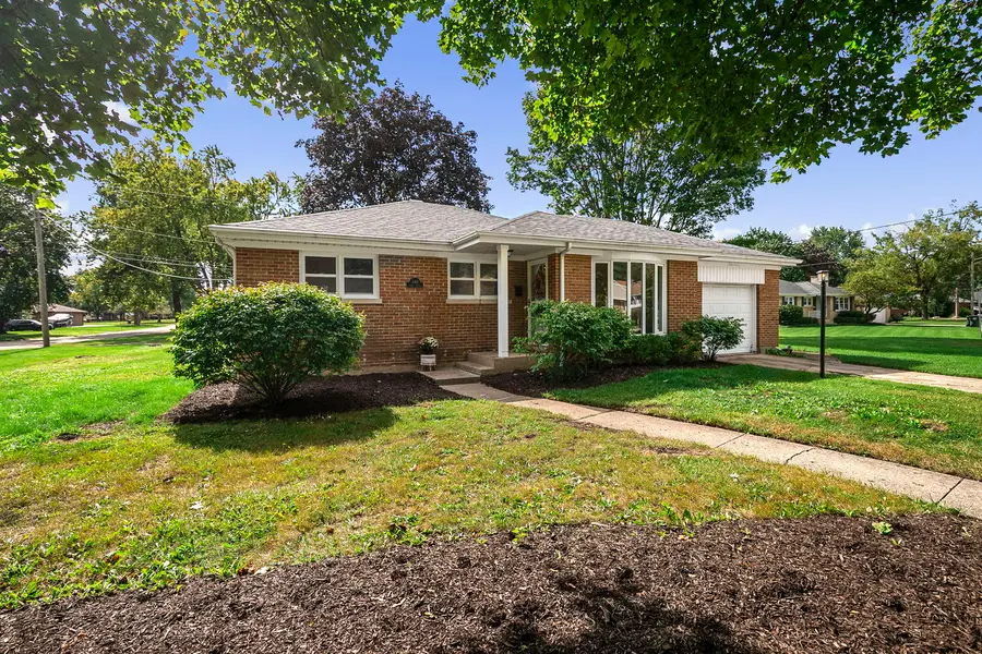 340 James Avenue, Mundelein, IL 60060 - #3