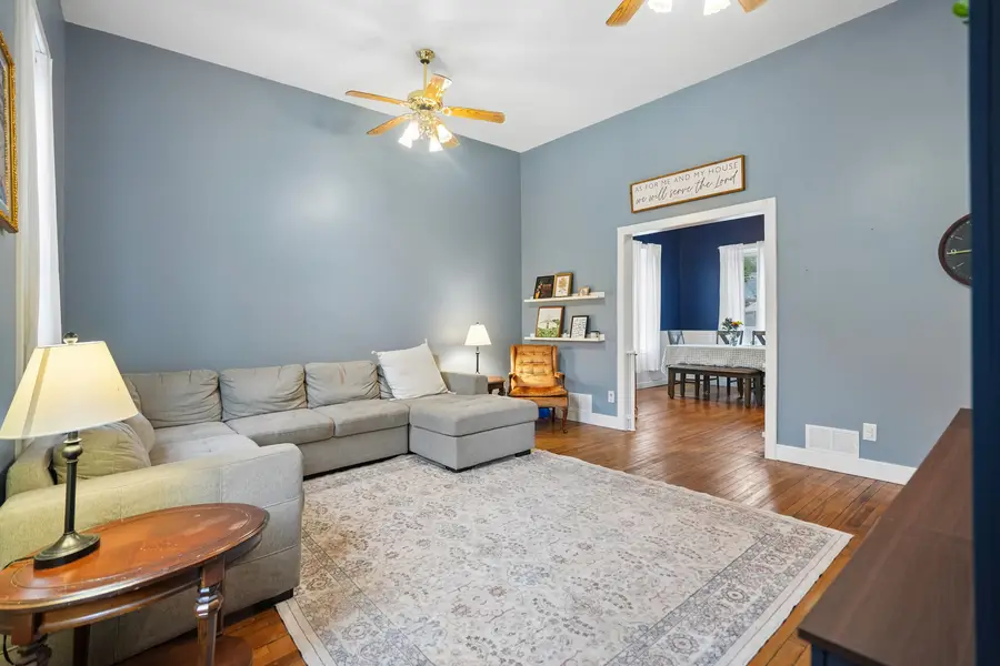 811 20th Street, Rock Island, IL 61201 - #3