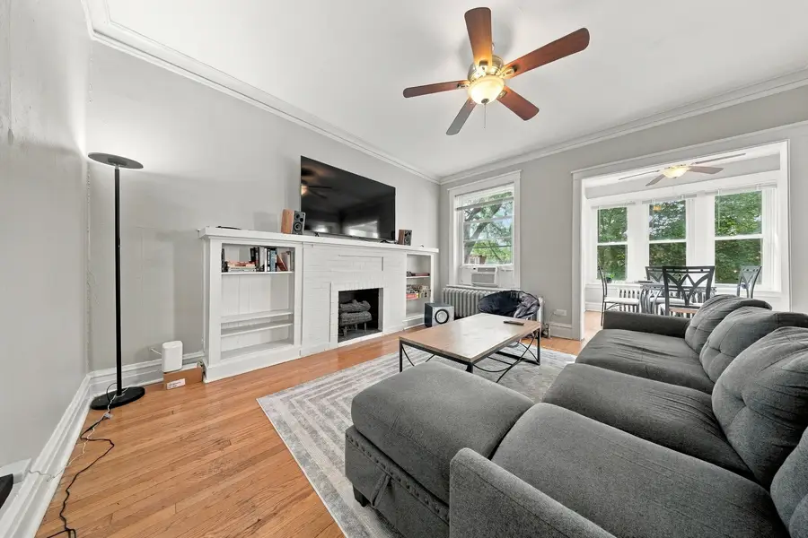 6449 N Lakewood Avenue, Chicago, IL 60626 - #3