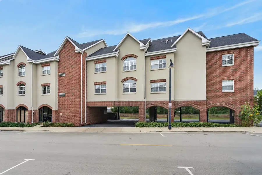 245 Burlington Avenue #201, Clarendon Hills, IL 60514 - #2