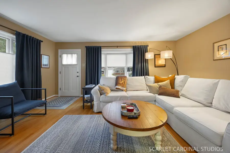 415 N Harvard Avenue, Villa Park, IL 60181 - #3