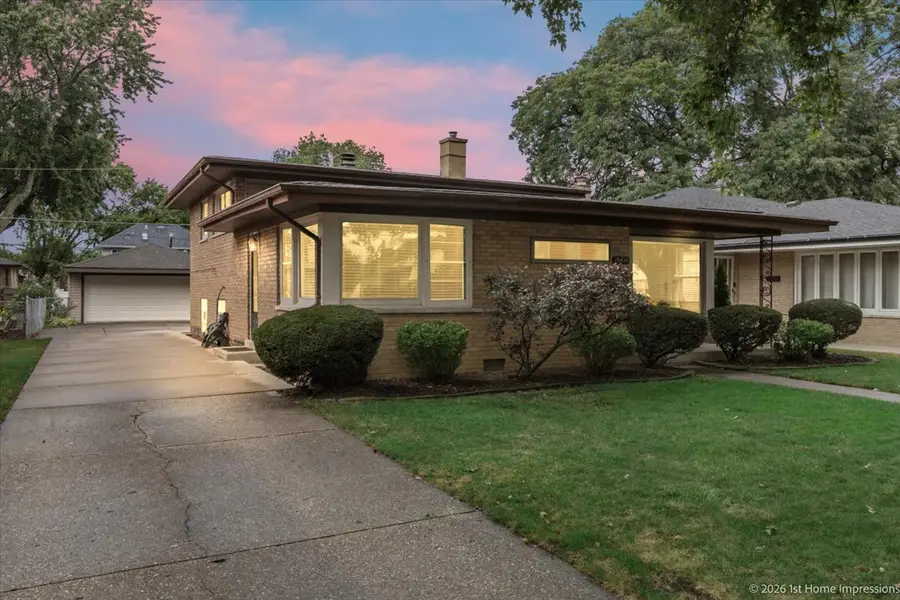 10436 S Kildare Avenue, Oak Lawn, IL 60453 - #2