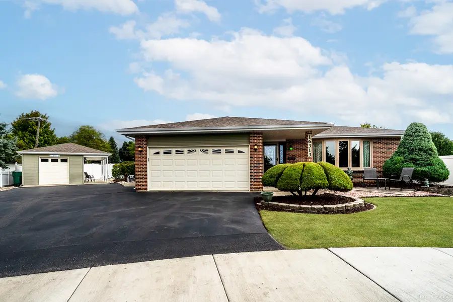 16313 S Jannel Court, Lockport, IL 60441 - #3