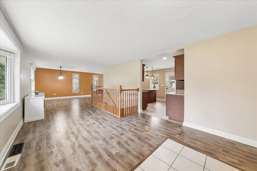 418 S Fairfield Avenue, Lombard, IL 60148 - #3