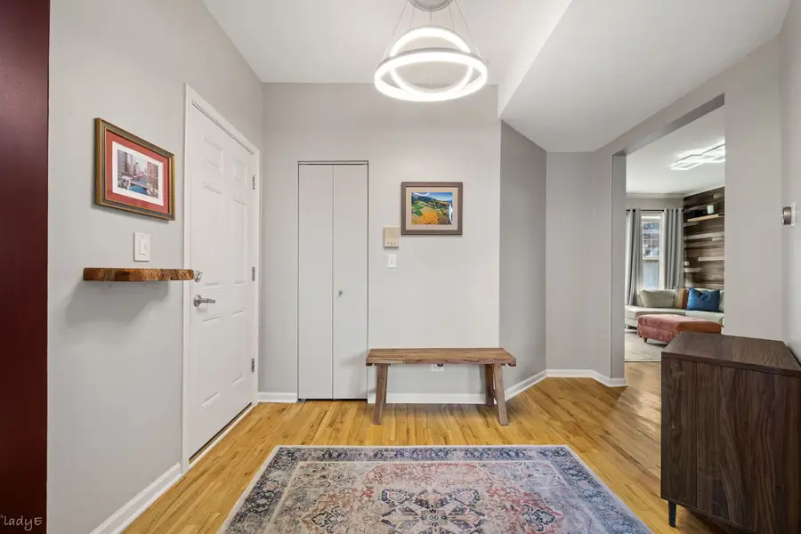 964 W Cuyler Avenue #3S, Chicago, IL 60613 - #2