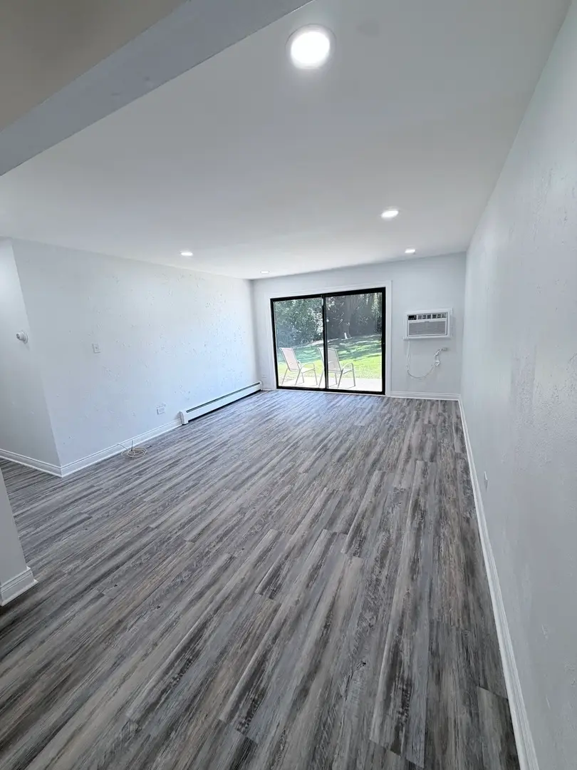 8000 Archer Avenue #117, Willow Springs, IL 60480 - #2