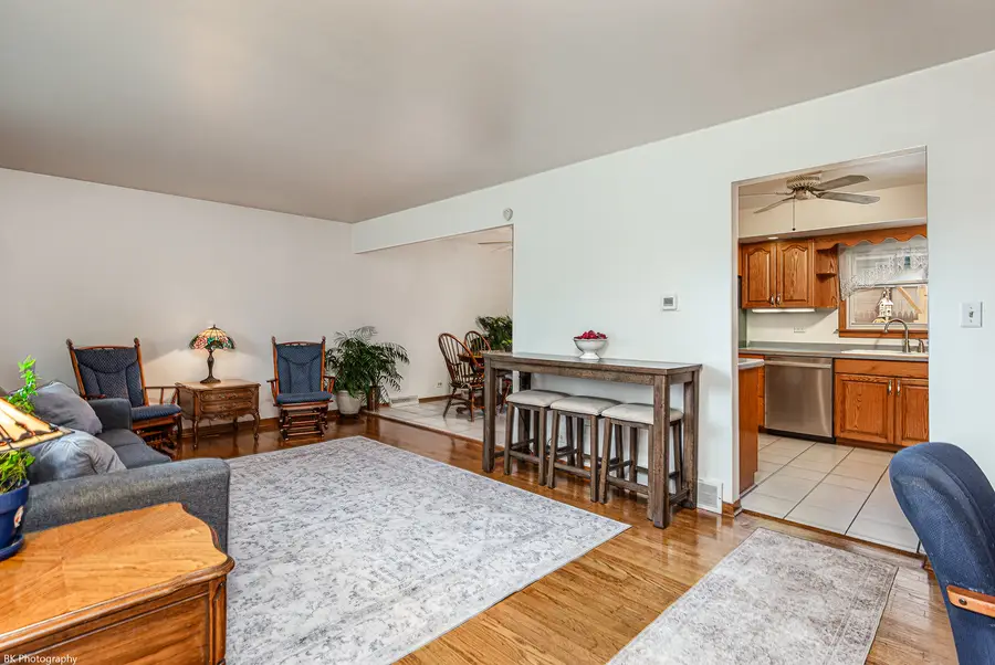 5443 W 83 Place, Burbank, IL 60459 - #3