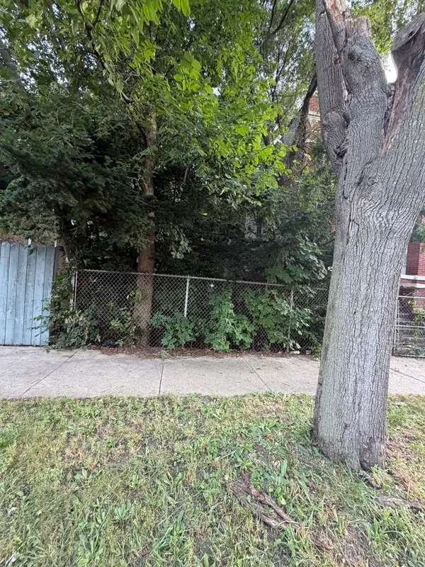 1017 W 61st Street, Chicago, IL 60621