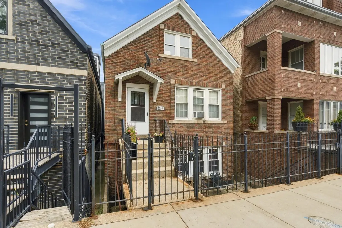 2315 S Hoyne Avenue, Chicago, IL 60608 - #1