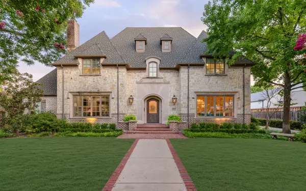 6034 Park Lane, Dallas,  75225