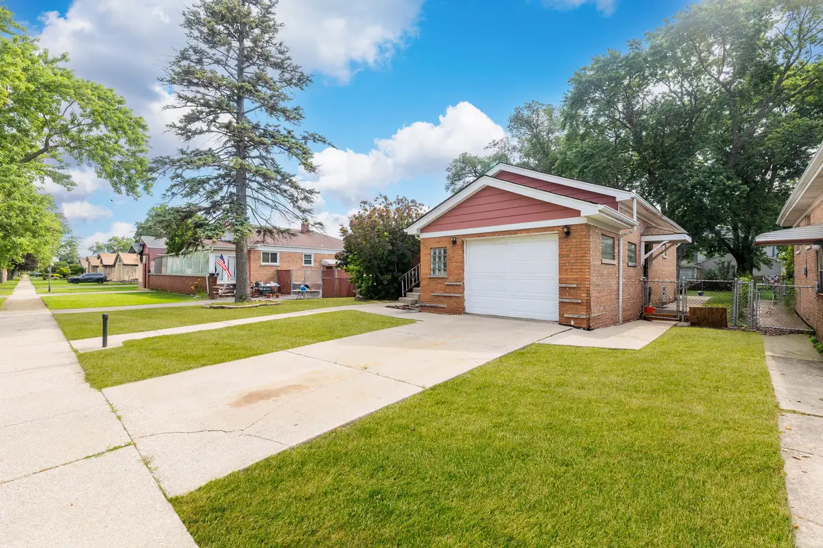8841 Tulley Avenue, Oak Lawn, IL 60453 - #1