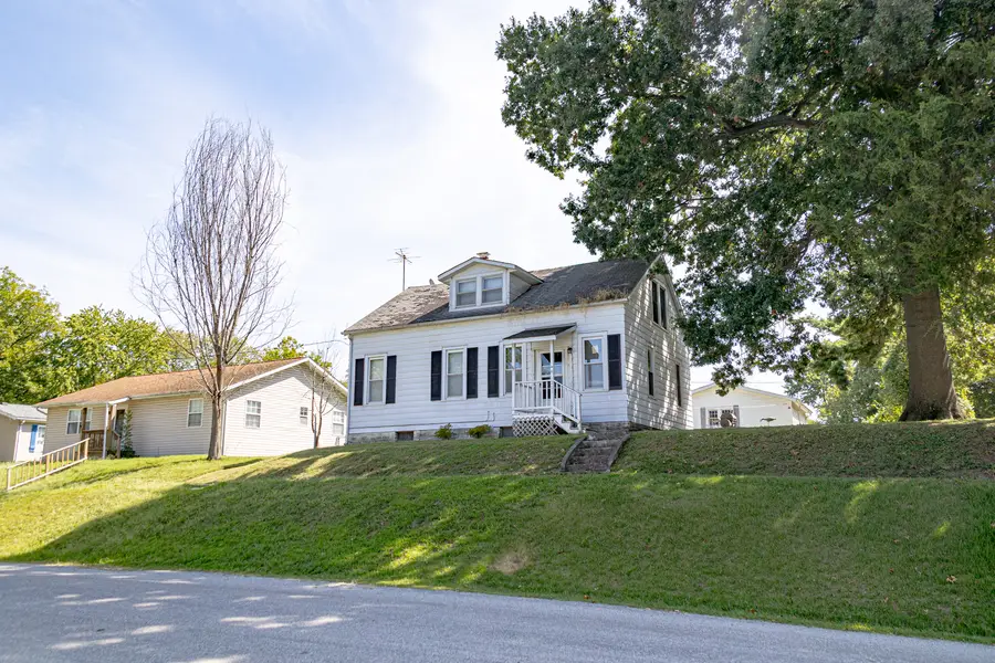 205 N Market Street, New Athens, IL 62264 - #2