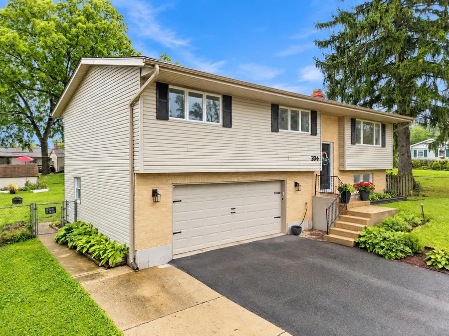 204 Wander Way, Lake In The Hills, IL 60156 - #2