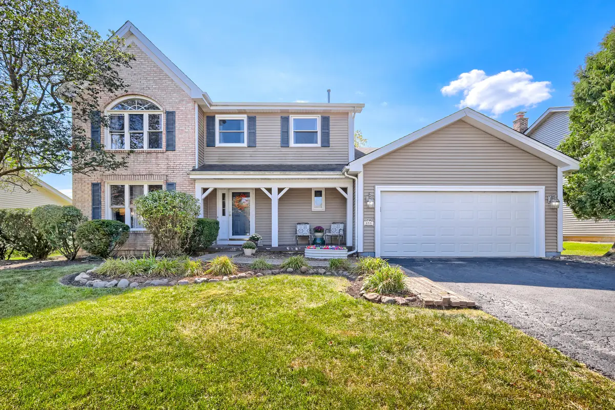 654 Matthew Lane, Carol Stream, IL 60188 - #1