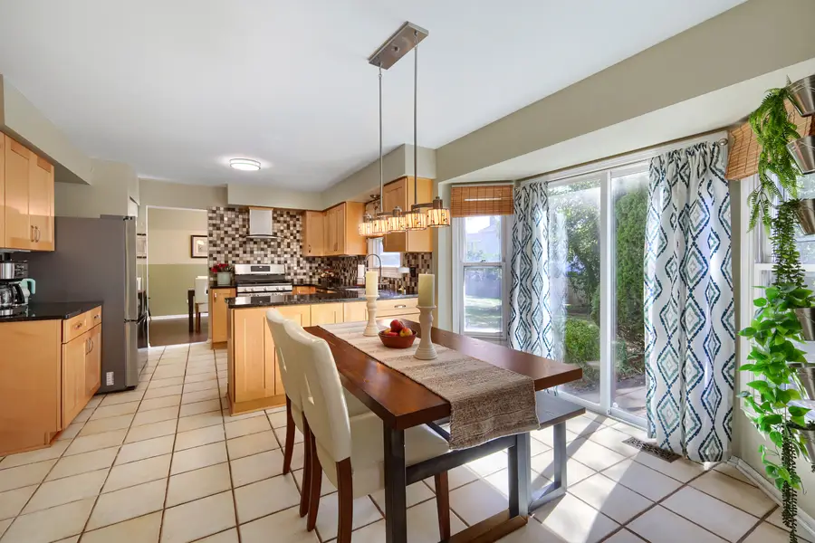 654 Matthew Lane, Carol Stream, IL 60188 - #2