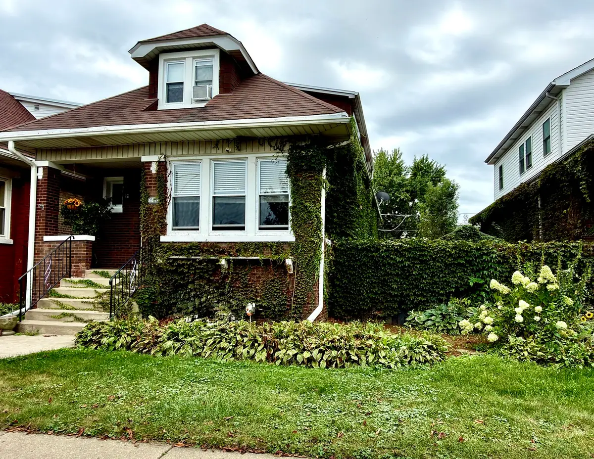 5849 W Wilson Avenue, Chicago, IL 60630 - #1