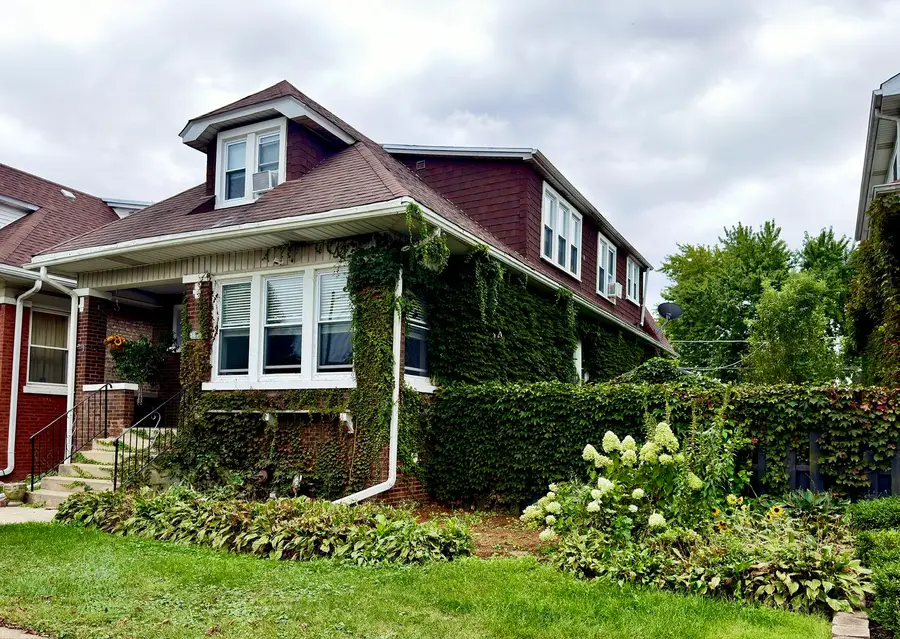 5849 W Wilson Avenue, Chicago, IL 60630 - #3