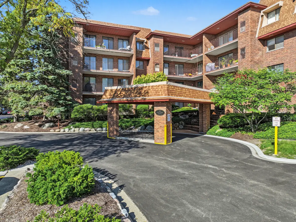 101 Old Oak Drive #215, Buffalo Grove, IL 60089 - #1
