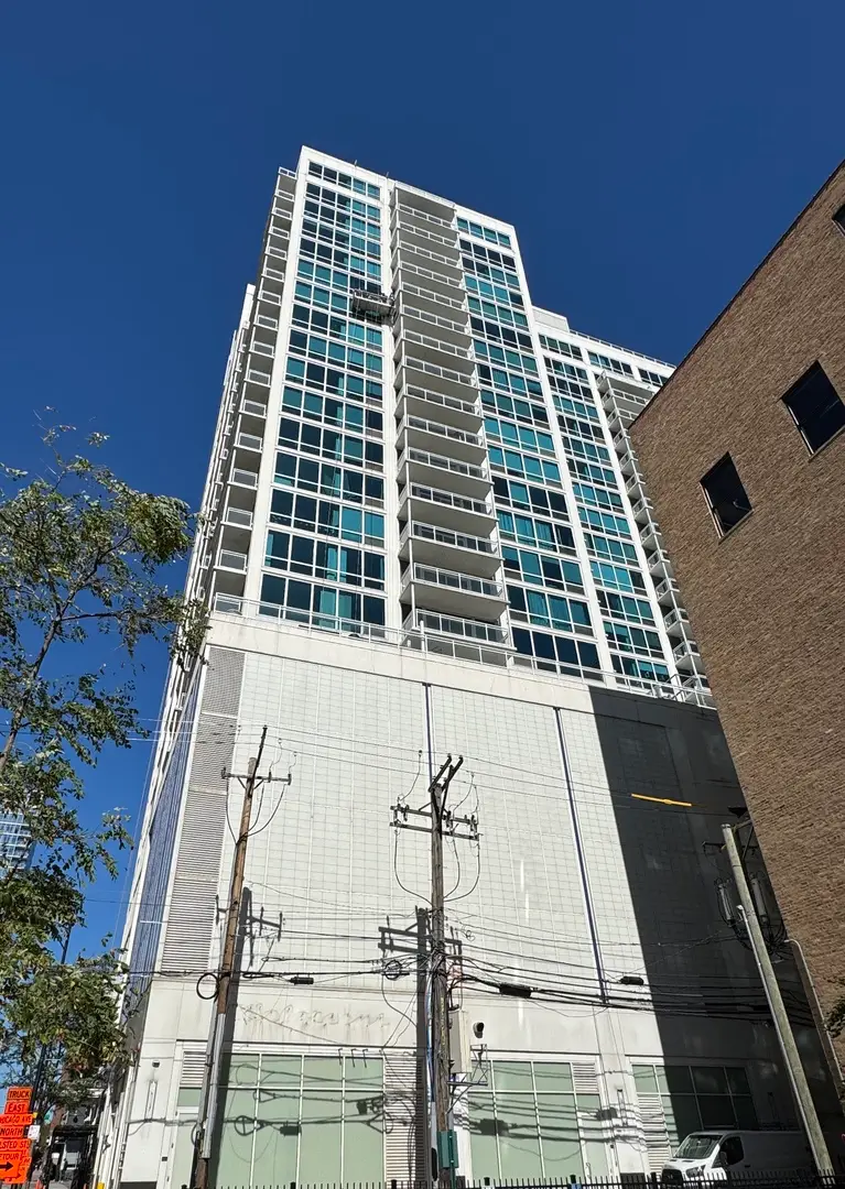757 N Orleans Street #812, Chicago, IL 60654 - #1