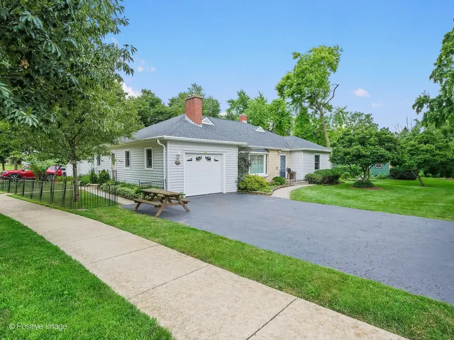 449 Arbor Avenue, West Chicago, IL 60185 - #2